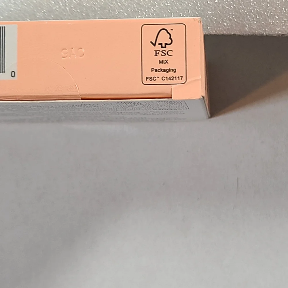 The Honest Company Everything Cream Foundation - Walnut Brown